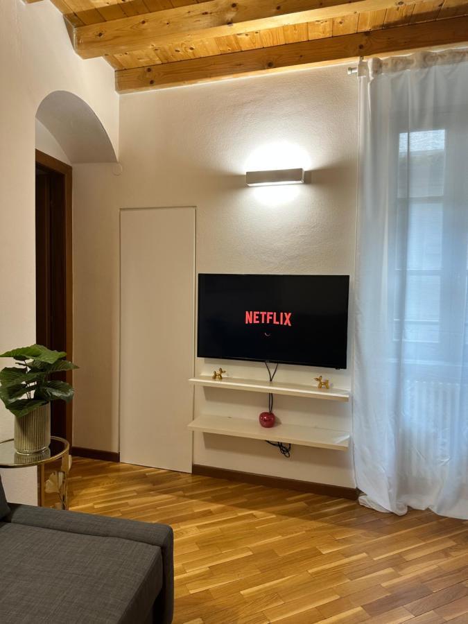 Stella Apartment Center Bergamo Buitenkant foto